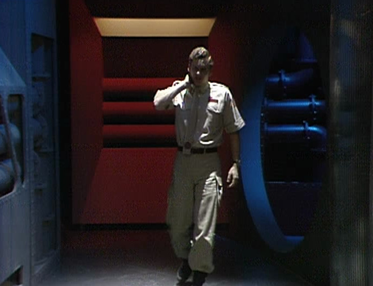 Rimmer walking down a different corridor, honest